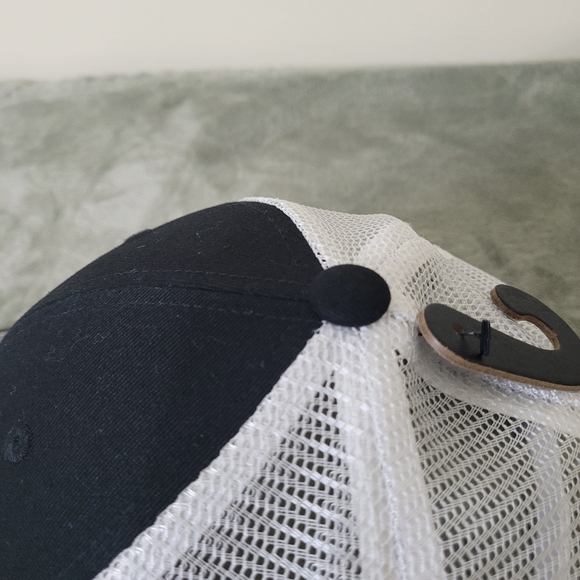 * Adidas Men's Structured Mesh Snapback Hat Adjustable Fit Black White - Picture 8 of 14